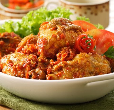 Kuliner Ayam Pedas Sambal Cobek di Kota Pekanbaru